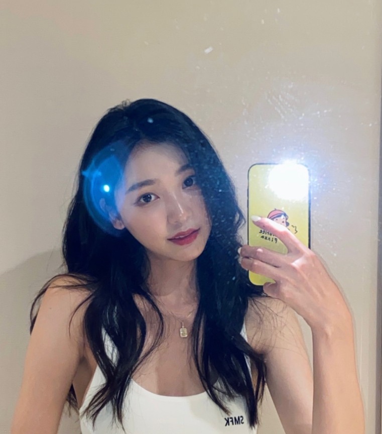 凤楼兼职-这个妹兼职的，下班后才